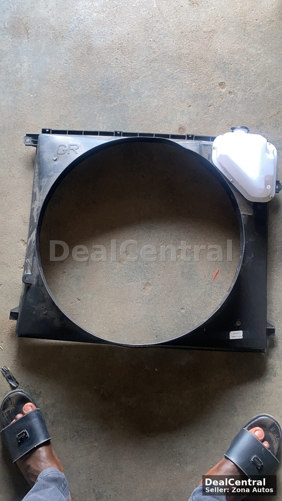 Radiator fan shroud/Coat