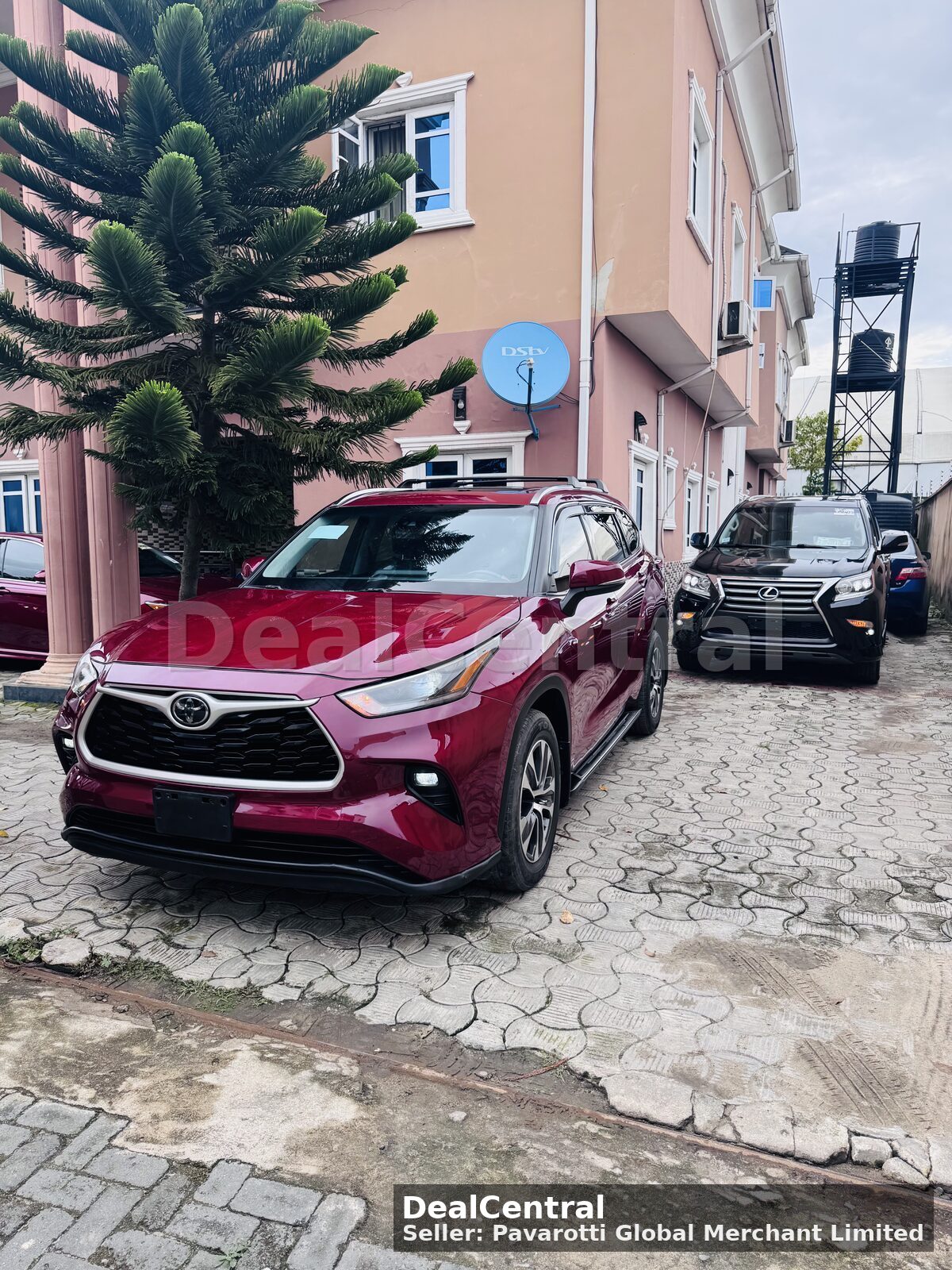 2021 Toyota Highlander XLE AWD - Ruby Flare Pearl