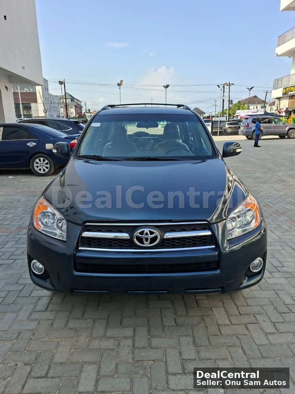 2011 Toyota RAV4 Standard